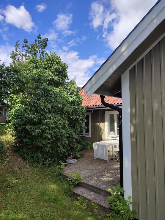 Villa I Norrtaelje Екстер'єр фото